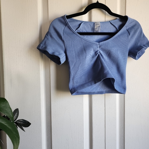 Sunday Best Crop Top - Picture 1 of 3